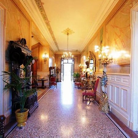 Chateau Des Fontaines Canet  Buitenkant foto